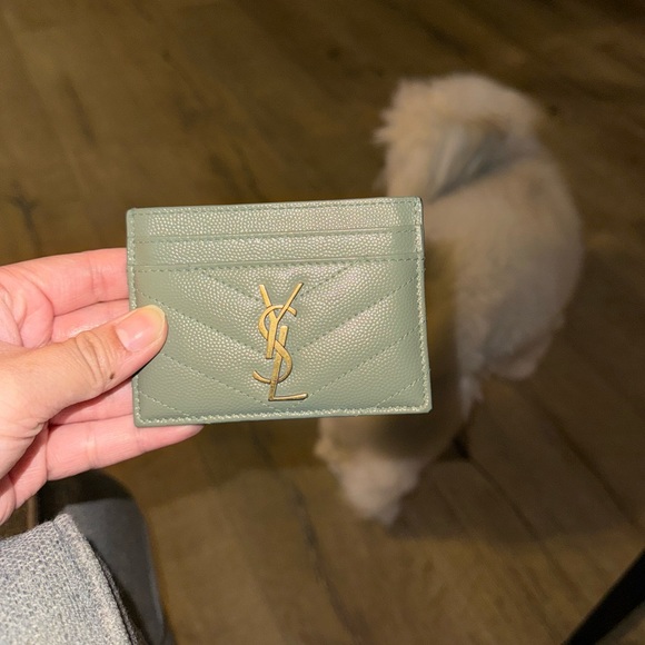 💚SOLD💚 YSL CASSANDRE MATELASSÉ CARD CASE - Picture 2 of 3